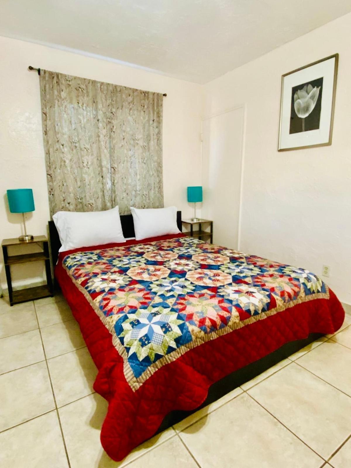 Hallandale Beach Motel With Free Parking And Full Kitchen ! No Extra Fees! Accepting Cash! Dış mekan fotoğraf